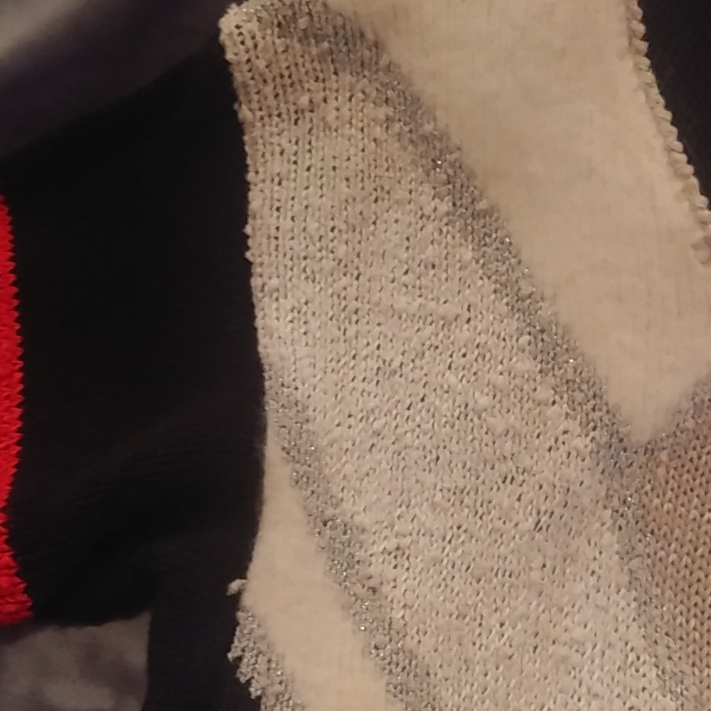 Color Block Sweater - Picture 9 of 13